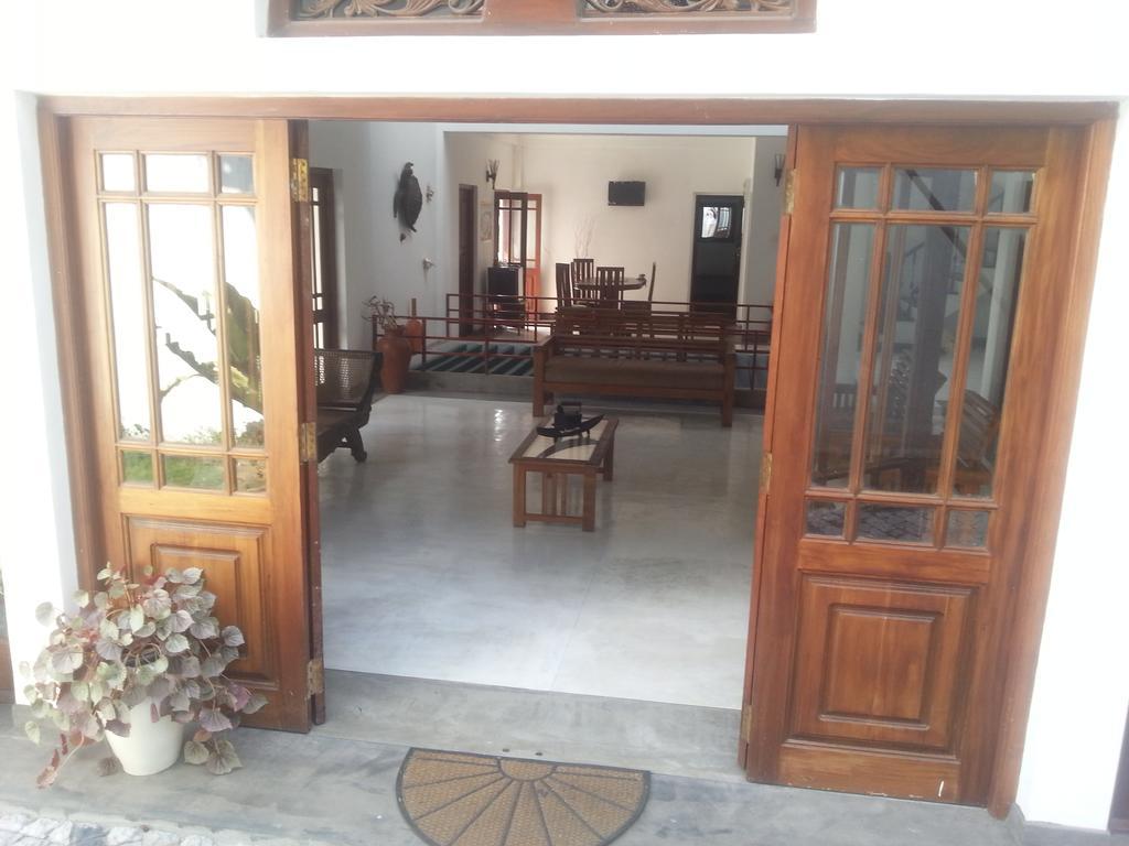 Aaranya Residence Канді Екстер'єр фото